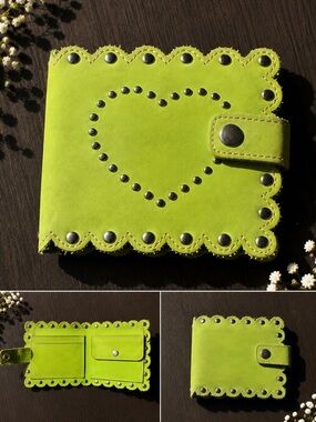Y2K 2000’s Scalloped Heart Studded Lime Green Wallet